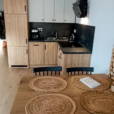 Woodstone 公寓 卡尔帕奇