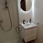 Woodstone קרפאז'