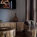 דירה Woodstone קרפאז'