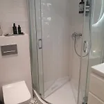 Woodstone קרפאז'